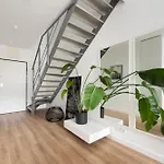 Qbik Deluxe Loft Apartment